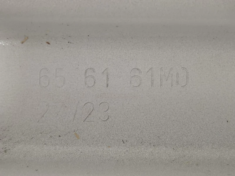 Traversa Paraurti POST 656161M0 Suzuki Vitara II 2015