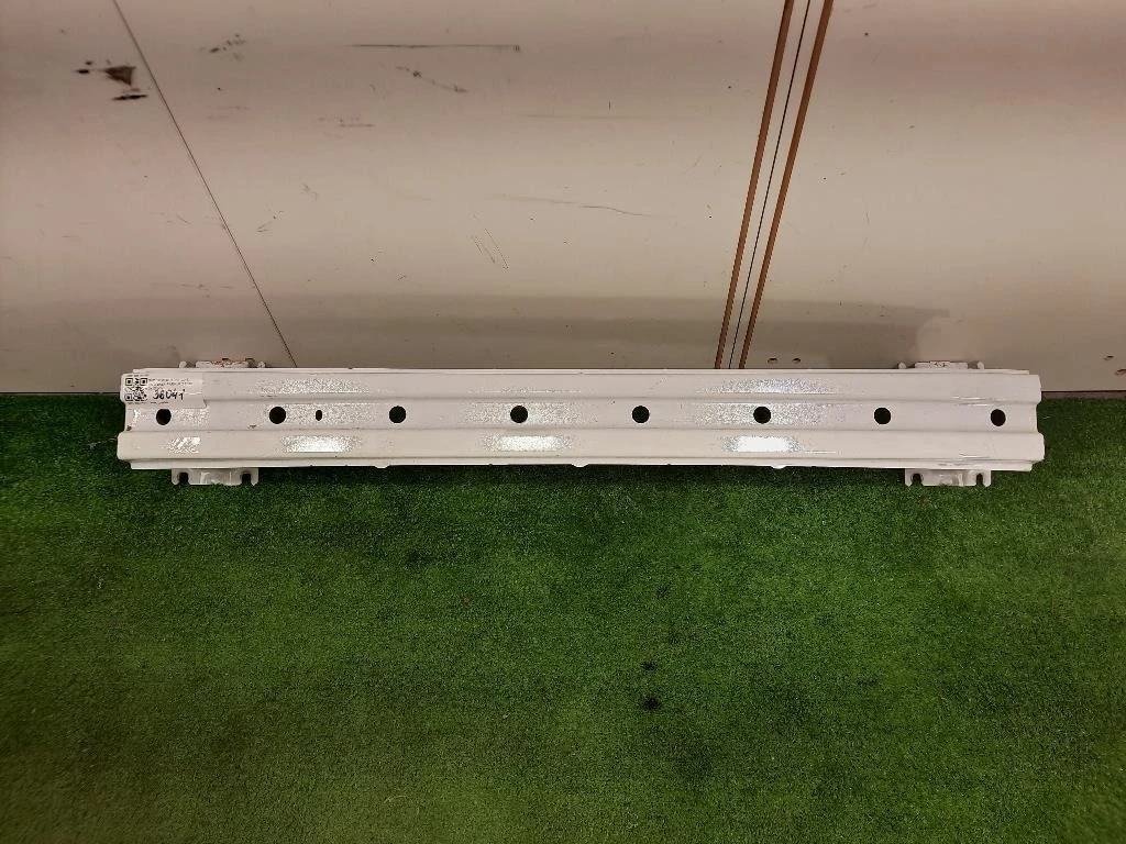 Traversa Paraurti POST 656161M0 Suzuki Vitara II 2015