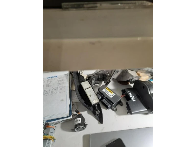 Traversa Paraurti POST 6556061MA1000 Suzuki Vitara II 2018