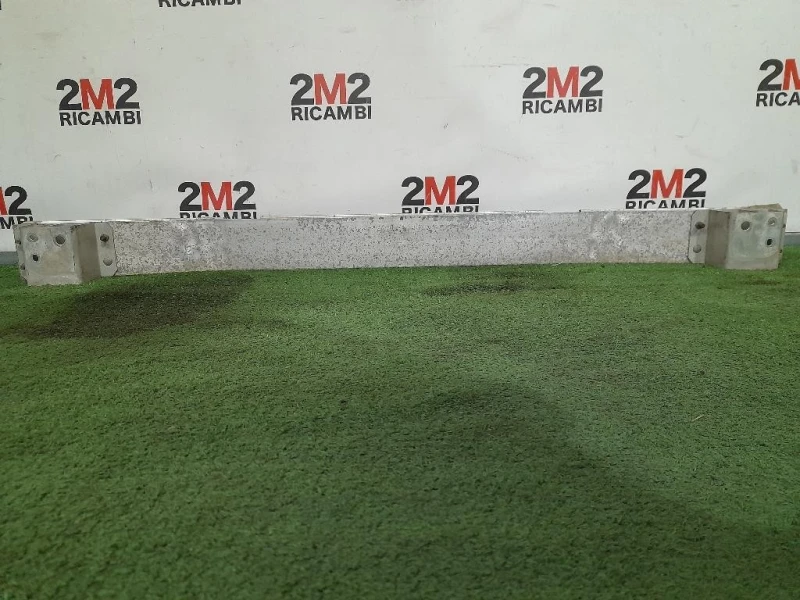 Traversa Paraurti POST 52618-42010 Toyota RAV 4 III 2006