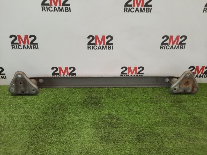 Traversa Paraurti POST 520230D010 Toyota Yaris France II 2006