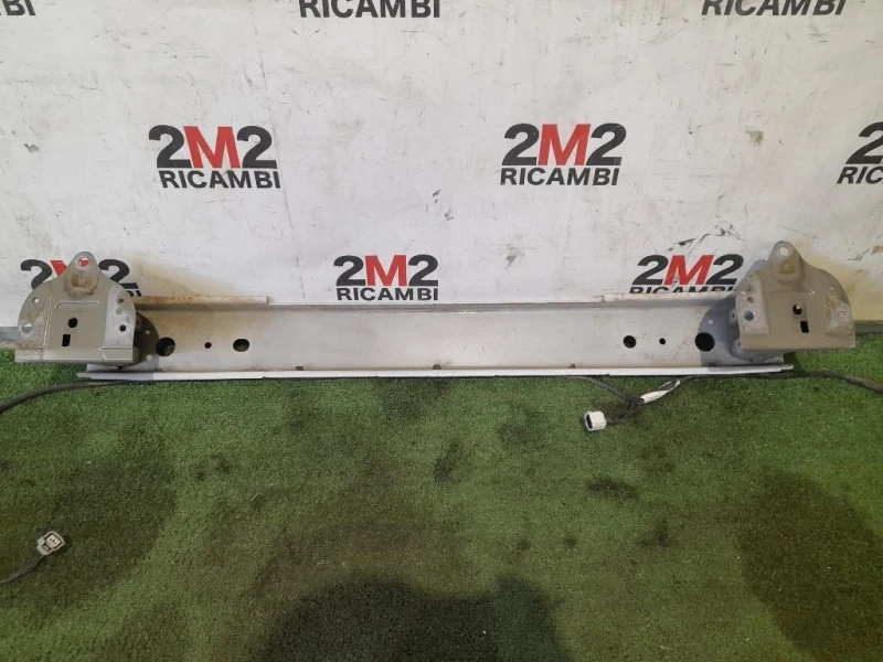 Traversa Paraurti POST 520230D080 Toyota Yaris IV 2012