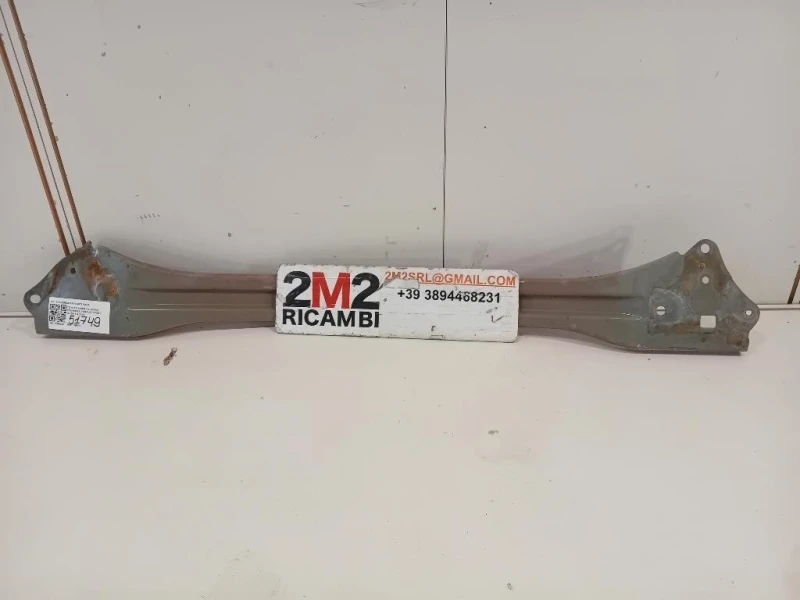 Traversa Paraurti POST TRAVERSA PARAURTI POST Toyota Yaris IV 2012