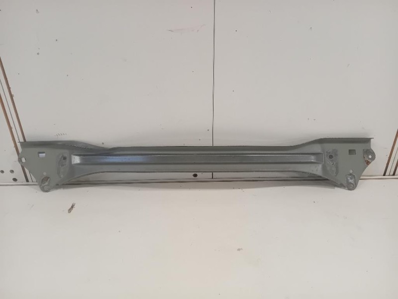 Traversa Paraurti POST TRAVERSA PARAURTI POST Toyota Yaris IV 2014