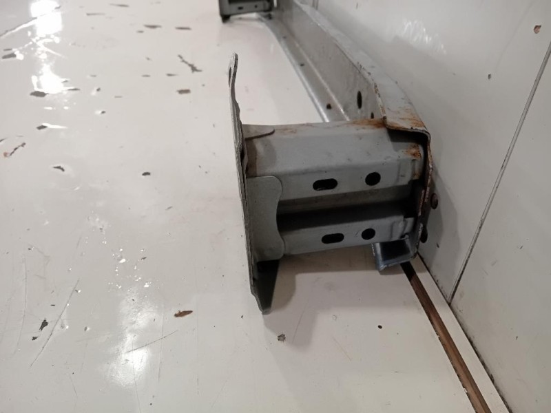 Traversa Paraurti POST 520230D080 Toyota Yaris IV 2014