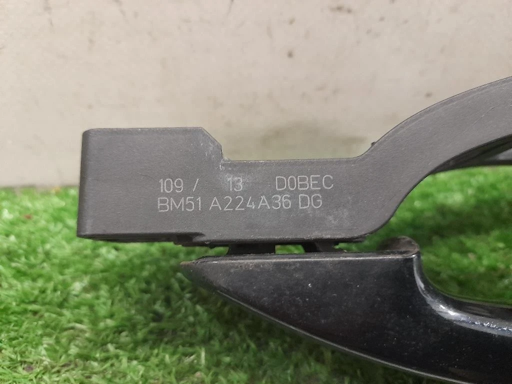 Maniglia Porta EST ANT DX BM51A224A36DG Ford Focus IV SW 2011