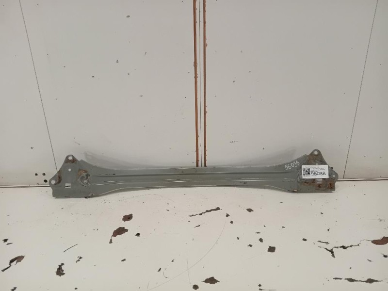 Traversa Paraurti POST TRAVERSA PARAURTI POST Toyota Yaris IV 2014