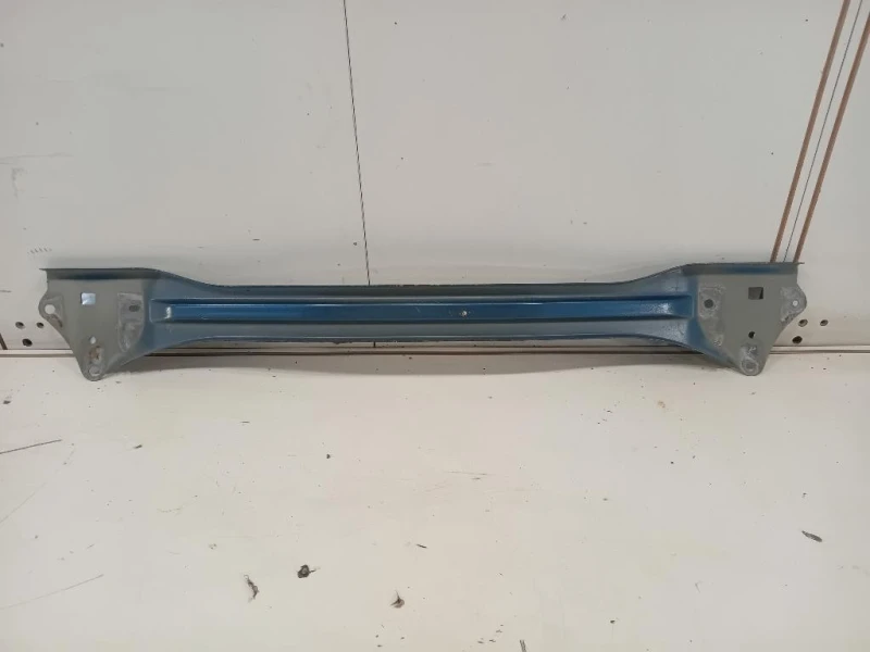 Traversa Paraurti POST TRAVERSA PARAURTI POST Toyota Yaris IV 2014