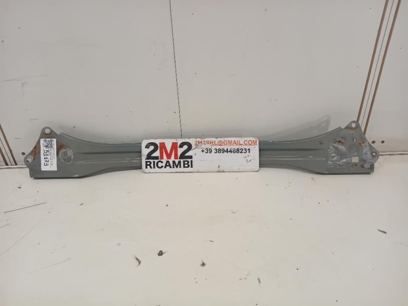 Traversa Paraurti POST TRAVERSA PARAURTI POST Toyota Yaris IV 2014