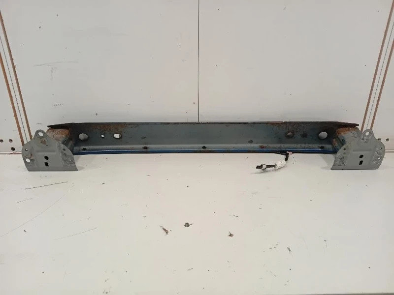 Traversa Paraurti POST 520230D080 Toyota Yaris IV 2014