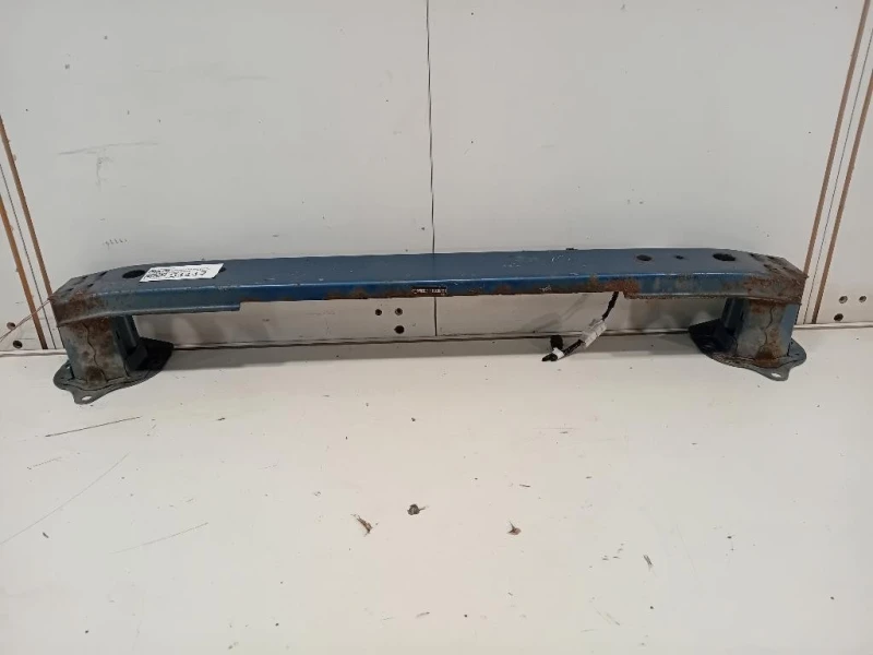 Traversa Paraurti POST 520230D080 Toyota Yaris IV 2014