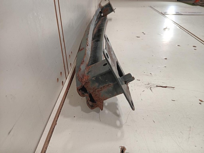 Traversa Paraurti POST 5K0807305A Volkswagen GOLF VI 2009