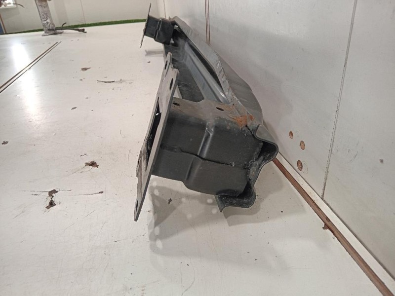 Traversa Paraurti POST 5G0 807 305 D Volkswagen GOLF VII 2017