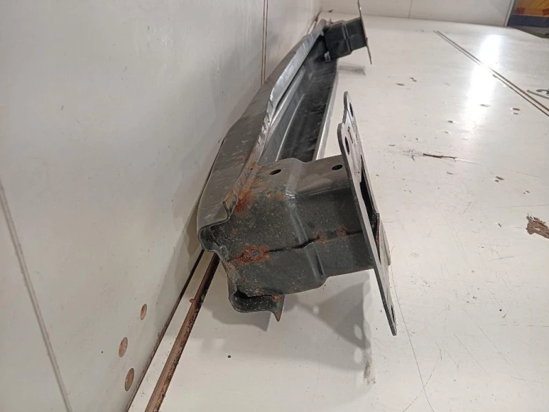 Traversa Paraurti POST 5G0 807 305 D Volkswagen GOLF VII 2017