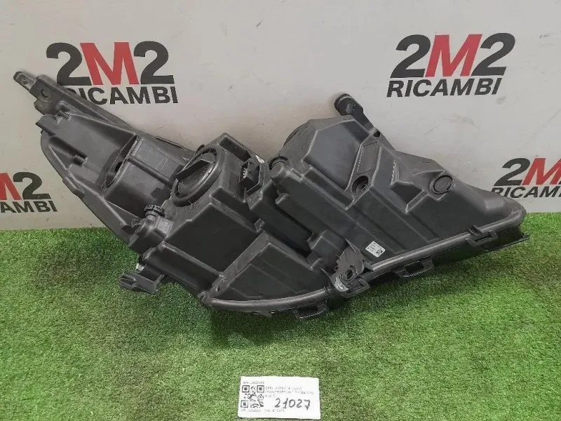 Proiettore ANT SX 39195688 Opel Astra K 2016