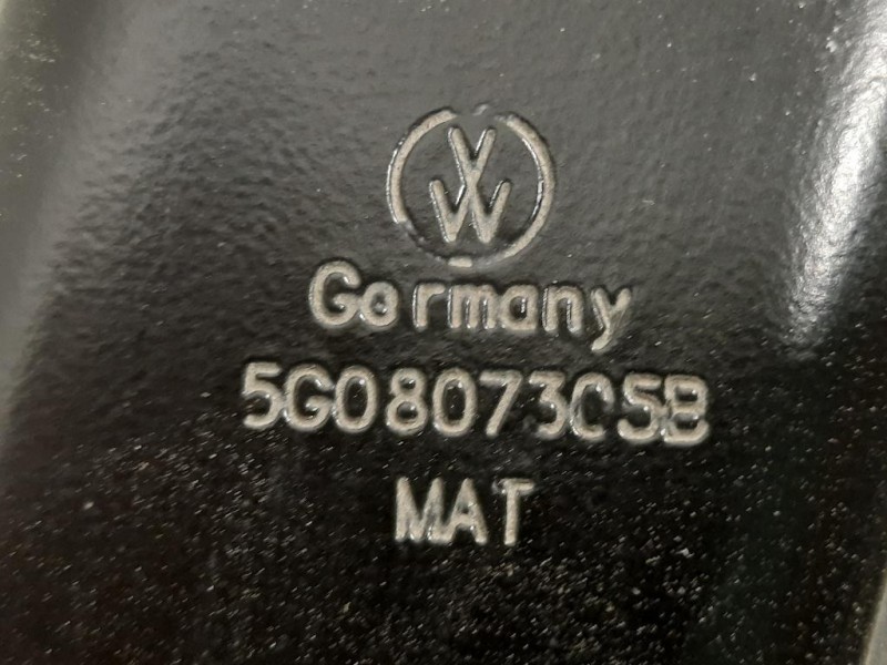 Traversa Paraurti POST 5G0807305B Volkswagen GOLF VII 2017