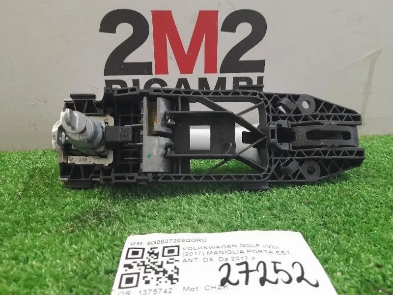 Maniglia Porta EST ANT DX 5G0837206QGRU Volkswagen GOLF VII 2017