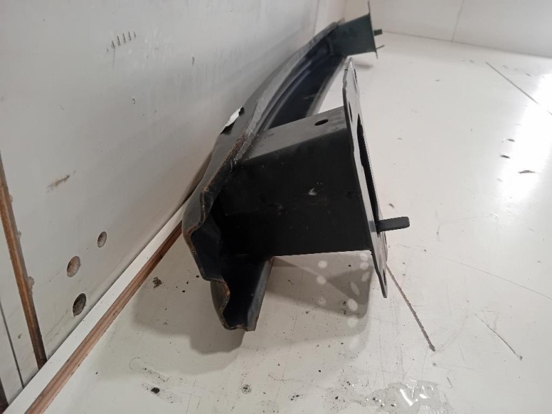 Traversa Paraurti POST 3AA807305 Volkswagen Passat VI Variant 2011