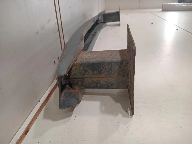 Traversa Paraurti POST 6R0807305A Volkswagen POLO VI 2009