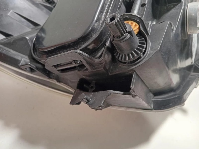 Proiettore ANT SX 13186381 Opel Corsa D 2007