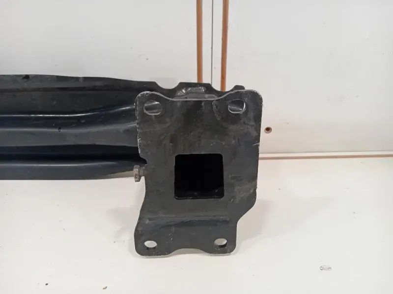 Traversa Paraurti POST 2G0807305 Volkswagen POLO VII 2017