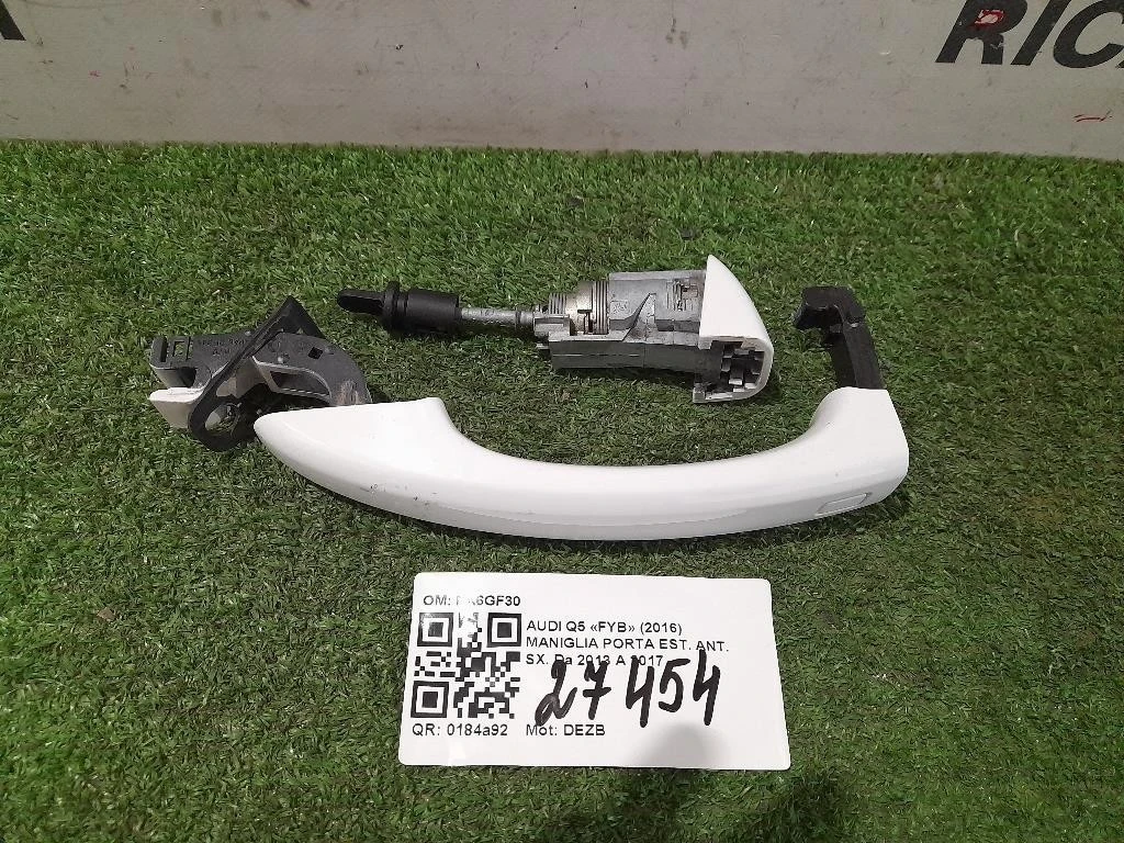 Maniglia Porta EST ANT SX PA6GF30 Audi Q5 FYB 2016