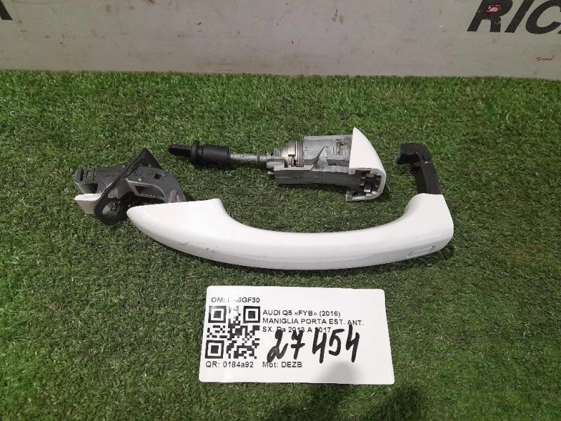 Maniglia Porta EST ANT SX PA6GF30 Audi Q5 FYB 2016