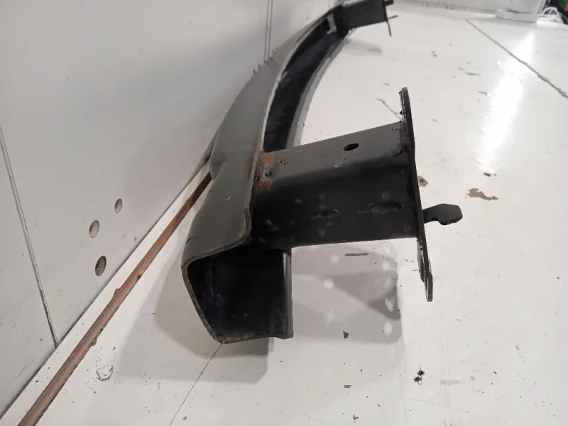 Traversa Paraurti POST 1T0807305D Volkswagen Touran III 2010