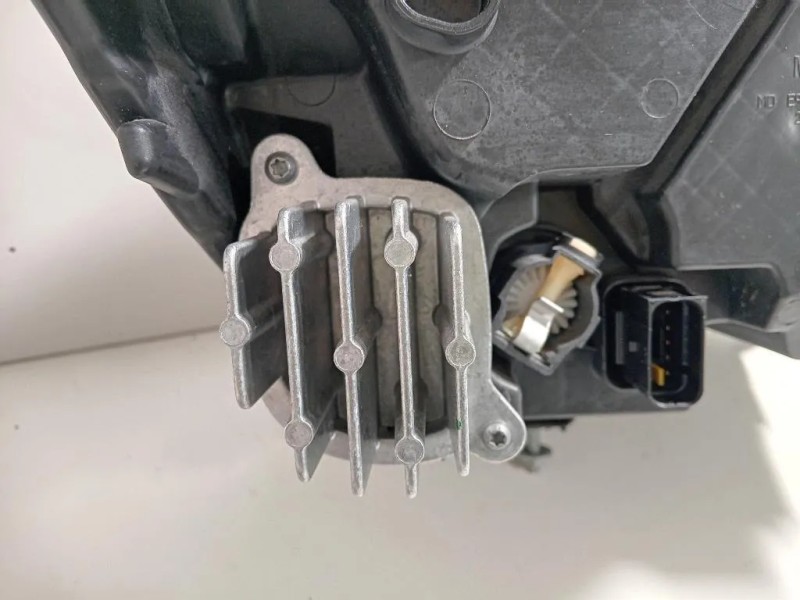 Proiettore ANT SX 9829522780 Opel Corsa F 2019