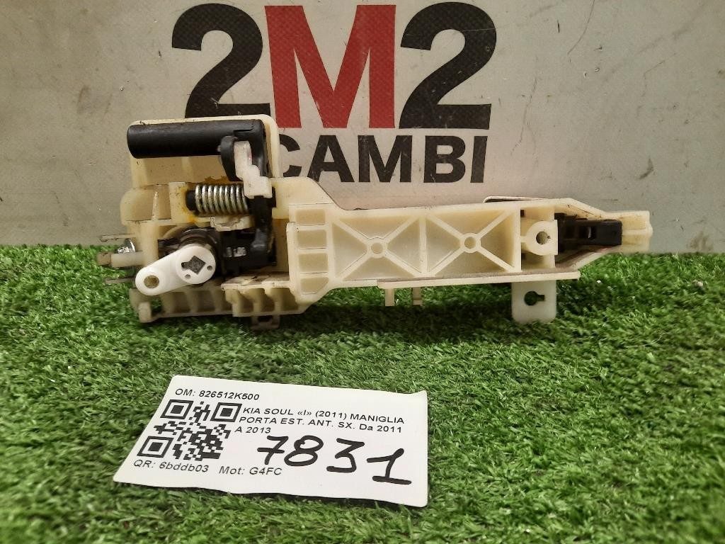 Maniglia Porta EST ANT SX 826512K500 Kia SOUL I 2011