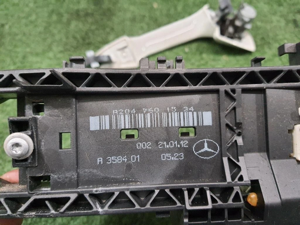 Maniglia Porta EST ANT SX A2047600170 Mercedes Classe B W246 2012