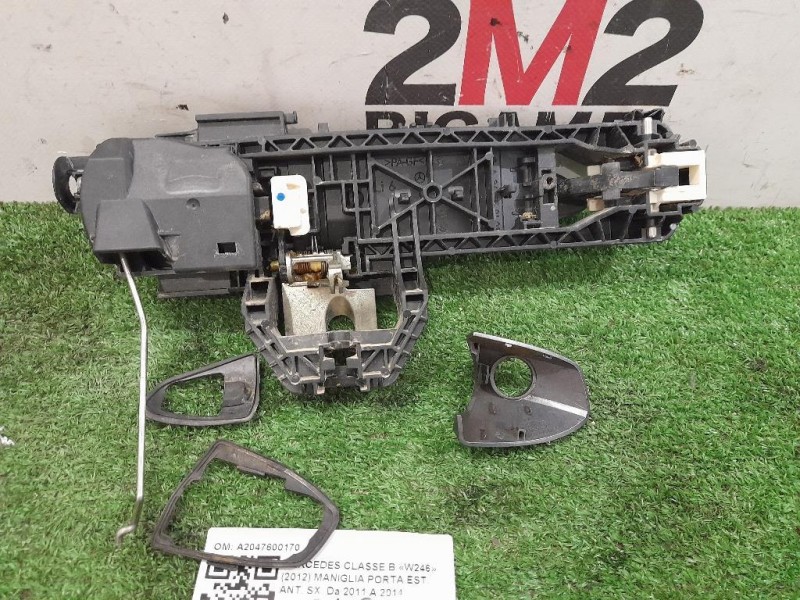 Maniglia Porta EST ANT SX A2047600170 Mercedes Classe B W246 2012