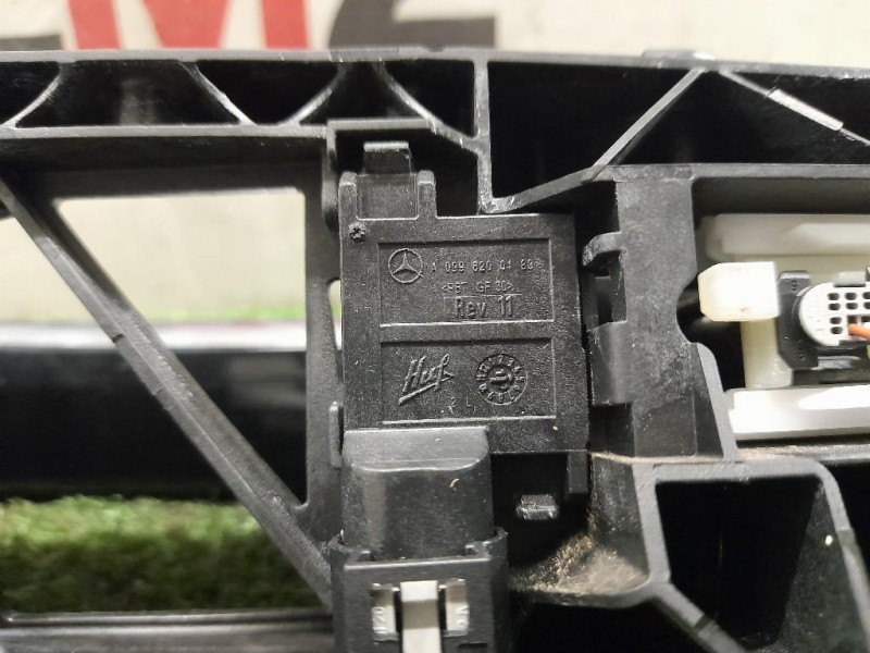 Maniglia Porta EST ANT SX 0105096300E Mercedes Classe C C205 Coupé 2014