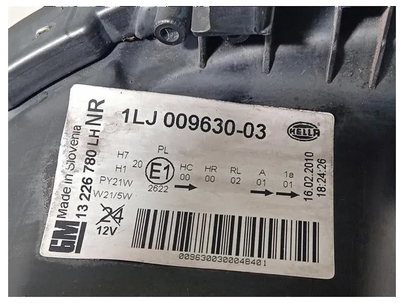 Proiettore ANT SX 13226780 Opel Insignia A 2009