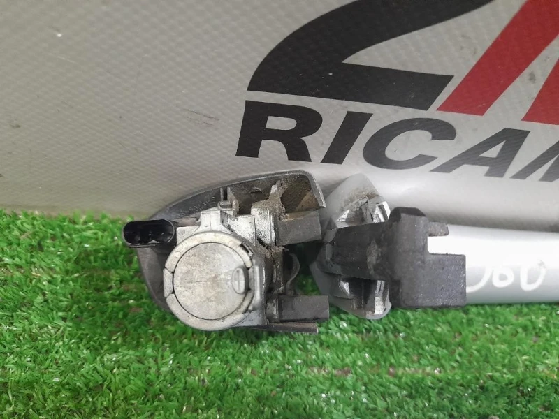 Maniglia Porta EST ANT SX A2047600170 Mercedes Classe C S204 SW 2007