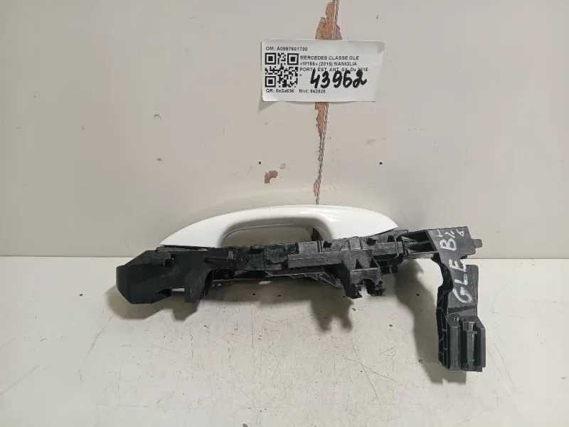 Maniglia Porta EST ANT SX A0997601700 Mercedes Classe GLE W166 2015