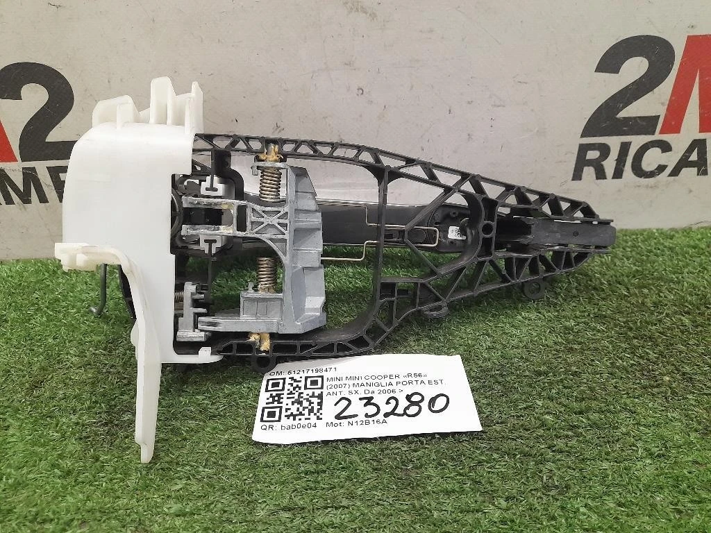 Maniglia Porta EST ANT SX 51217198471 Mini MINI Cooper R56 2007
