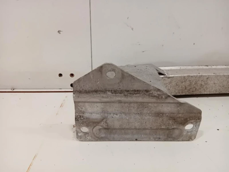 Traversa Supporto Radiatore ANT TRAVERSA SUPPORTO RADIATORE ANT Chevrolet Orlando 2011