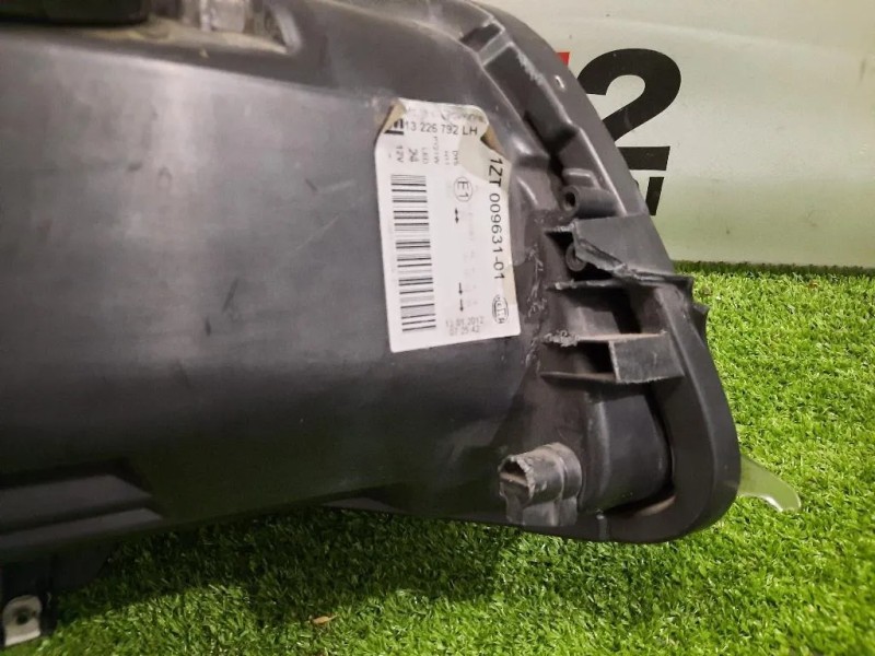 Proiettore ANT SX 13226792 Opel Insignia A 2009