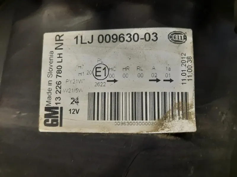 Proiettore ANT SX 13226780 Opel Insignia A 2009