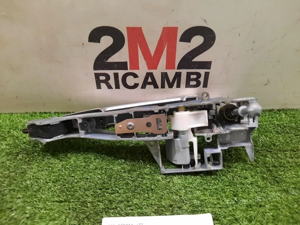 Maniglia Porta EST ANT SX 9686142477 Peugeot 3008 I 2009