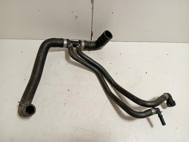 TUBO Acqua A1668303900 Mercedes Classe GLE W166 2015