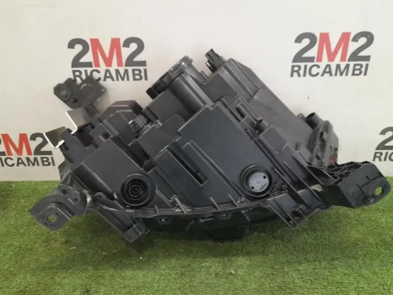 Proiettore ANT SX 9834008280 Opel Mokka B 2020