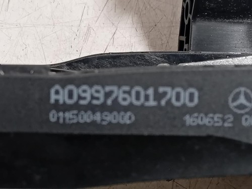 Maniglia Porta EST POST SX A0997601700 Mercedes Classe GLE W166 2015