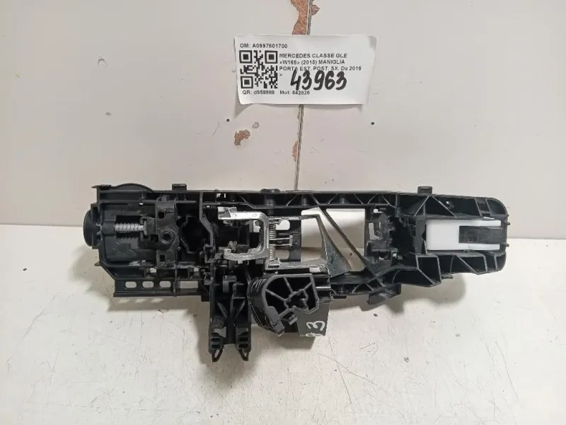 Maniglia Porta EST POST SX A0997601700 Mercedes Classe GLE W166 2015