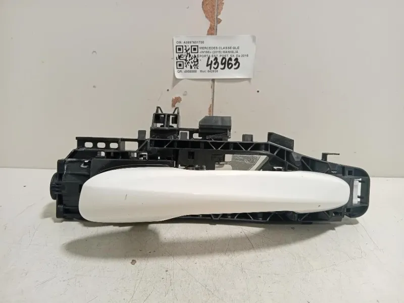 Maniglia Porta EST POST SX A0997601700 Mercedes Classe GLE W166 2015