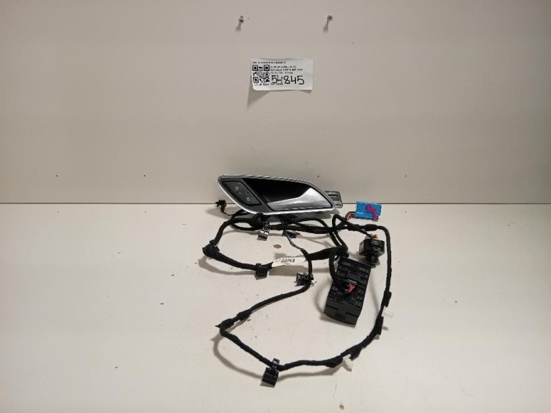 Maniglia Porta INT ANT DX 8U28370208L0959851A Audi Q3 8UB 2012