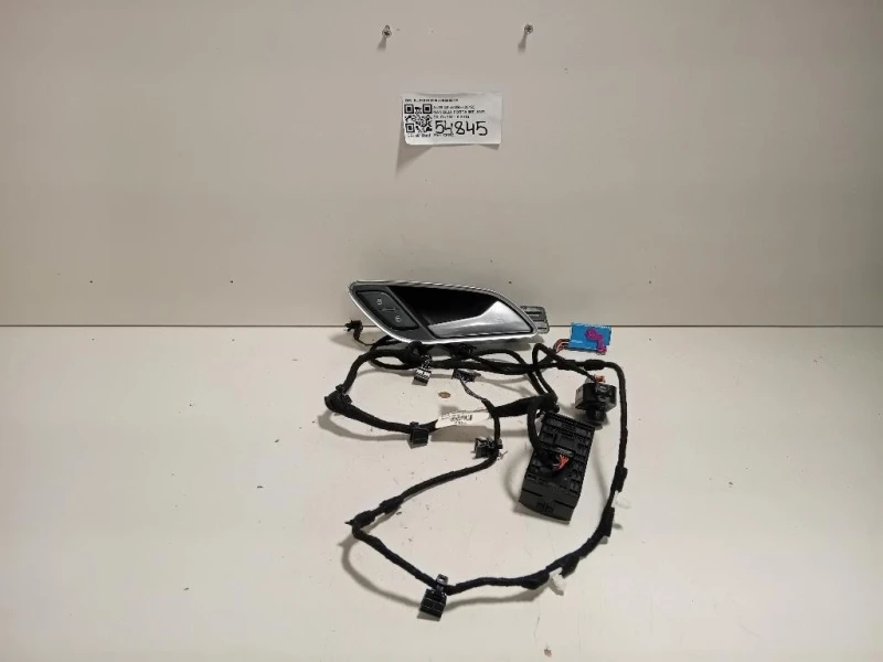 Maniglia Porta INT ANT DX 8U28370208L0959851A Audi Q3 8UB 2012