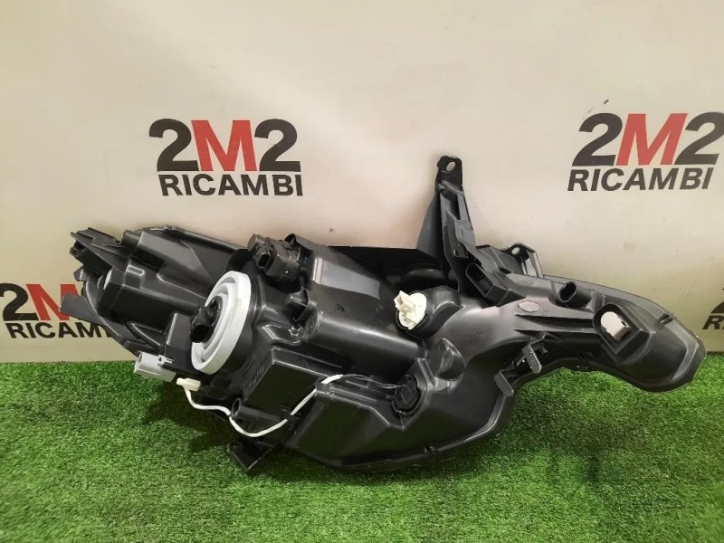 Proiettore ANT SX 811500H150 Peugeot 108 2014