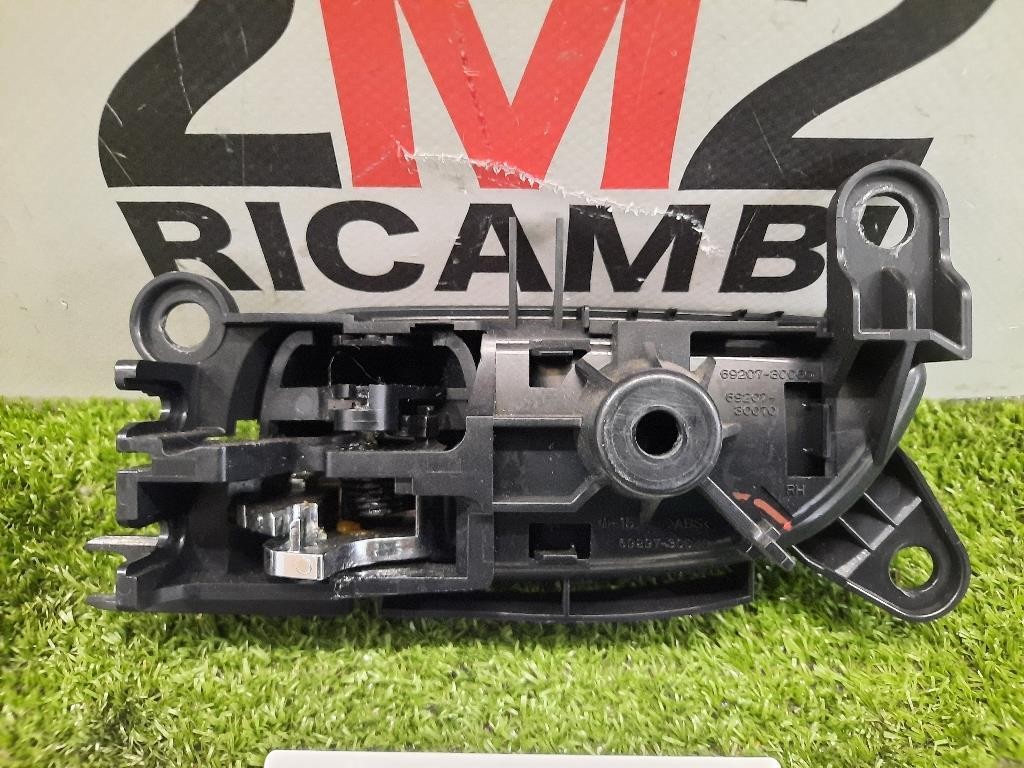 Maniglia Porta INT ANT DX 6920730070 Lexus Serie IS II 2006